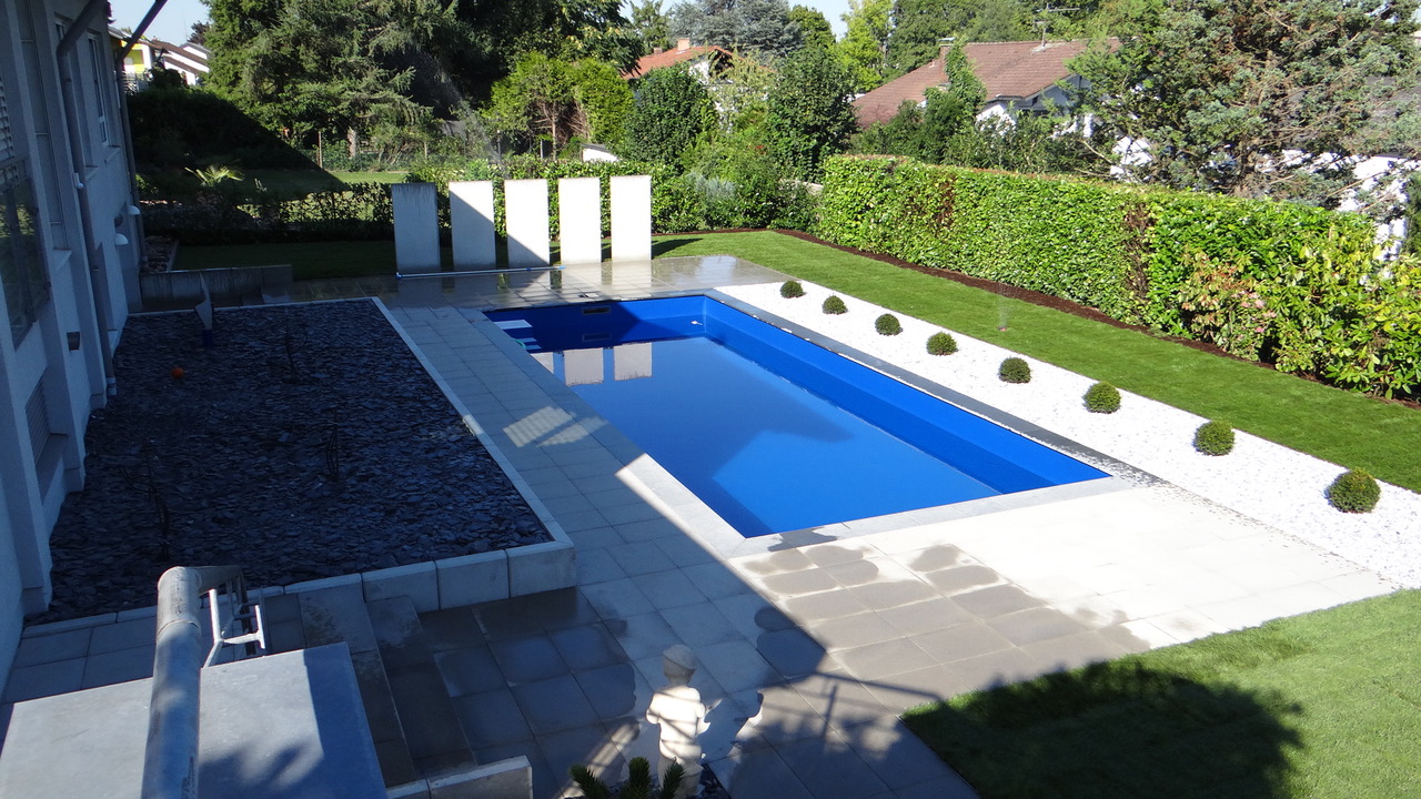 Poolbau